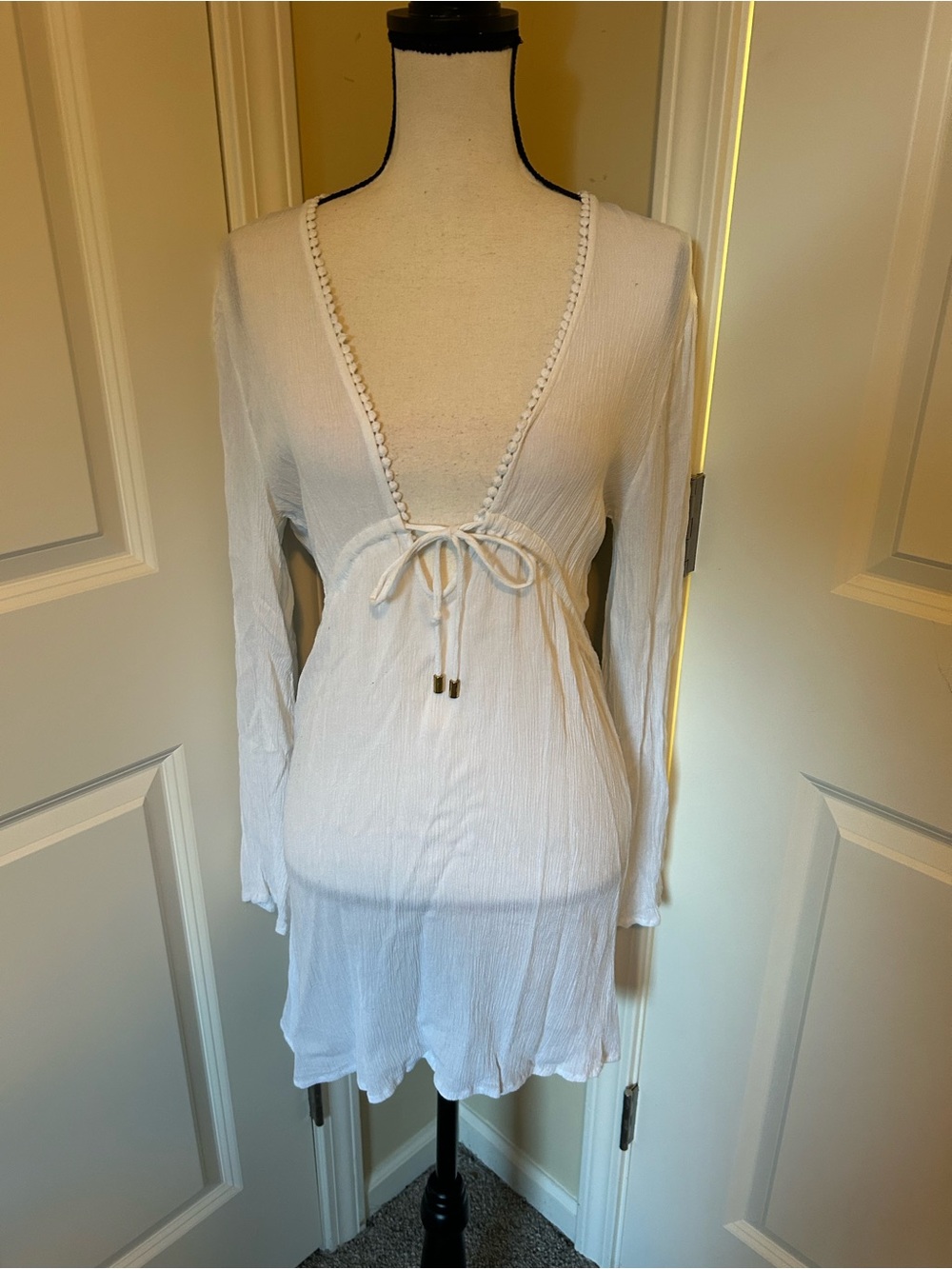 blue island White Long Sleeve Deep V Swim Coverup lace back